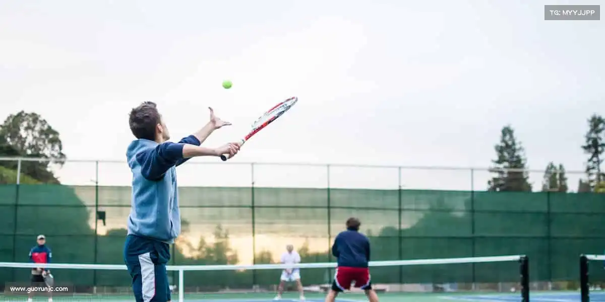 <strong>DB电竞官方网站</strong>用热血奔赴赛场，让梦想闪闪发光！🏆